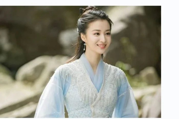 Profil Wang Churan Aktris China Yang Viral Berkat Kecantikan Elegan Dan Bakat Akting Memukau Serta Popularitasnya Yang Terus Meningkat