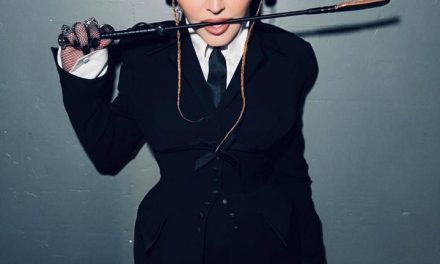 Kostum Vintage Madonna Hilang, Imbalan Menanti!