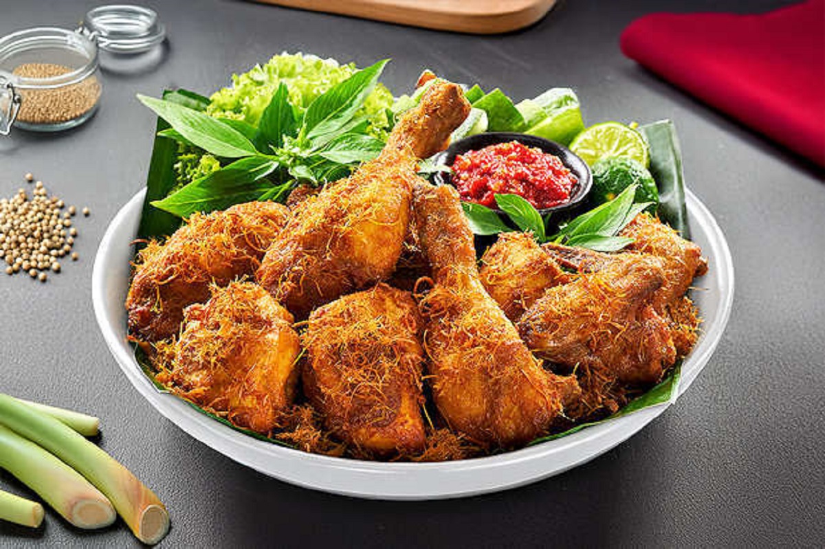 Ayam Goreng Bumbu Lengkuas Yang Lezat Dan Aromatik