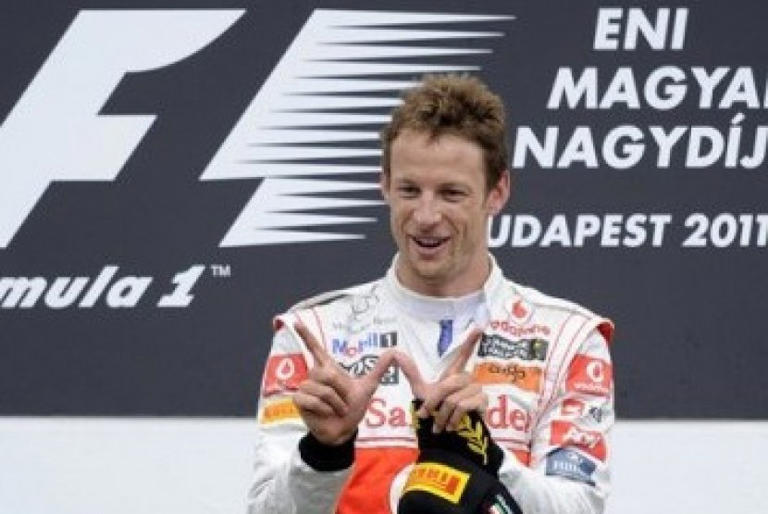 Jenson Button Umumkan Pensiun Setelah Karier Panjang F1