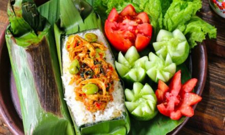 Nasi Bakar, Hidangan Praktis Dengan Cita Rasa Nusantara