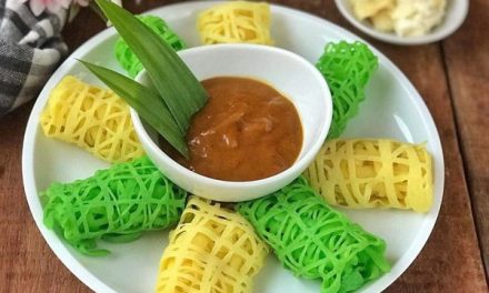 Roti Jala Durian: Dessert Tradisional Dengan Sentuhan Premium