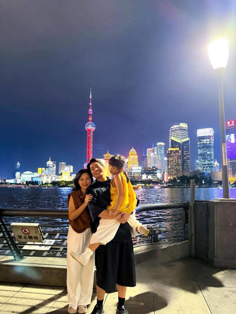 Family Time Maksimal! Edric Tjandra Nikmati Liburan Di Shanghai