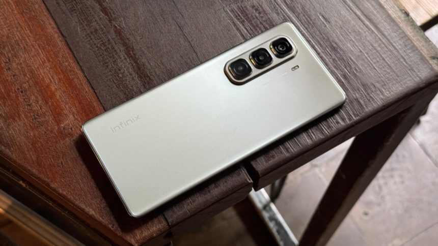 Infinix Hot 50 Pro+ Tawarkan Desain Tipis Dan Layar Curved