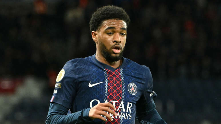 Gagal Dapat Barcola, Liverpool Kini Incar Bintang Muda PSG