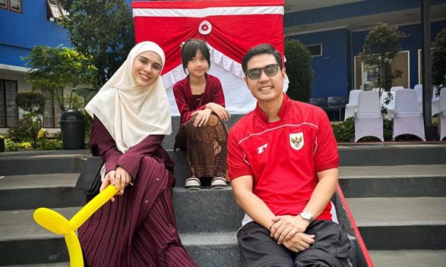 Nycta Gina & Kinos Ikut Meriahkan HUT Ke-81 RI Di Sekolah Anak
