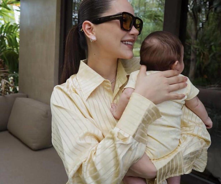Tampil Senada & Elegan, Soleil Serta Alyssa Daguise Banjir Pujian
