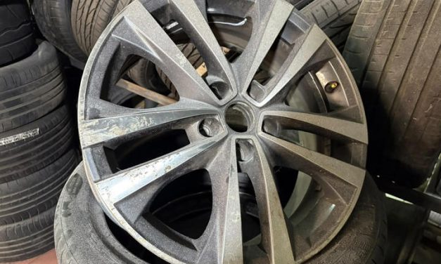 Wajib Tahu! Ini Penyebab Mobil Listrik Banyak Masuk Bengkel Velg