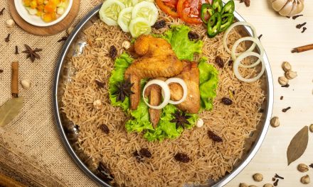 Sensasi Timur Tengah! Nasi Kebuli Gurih Yang Kaya Rasa